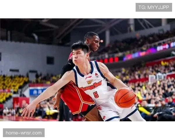 山西队三获有利判罚 裁判报告承认判罚漏洞