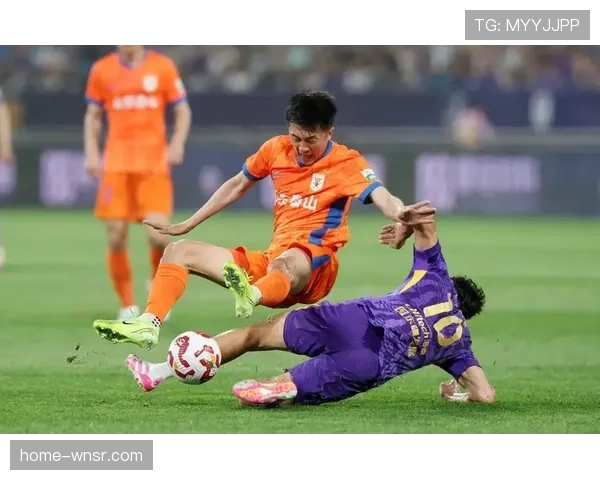 李永佳石炎处于恢复阶段 津门虎中场轮换选择有限 李永佳石炎处于恢复阶段 津门虎中场轮换选择有限